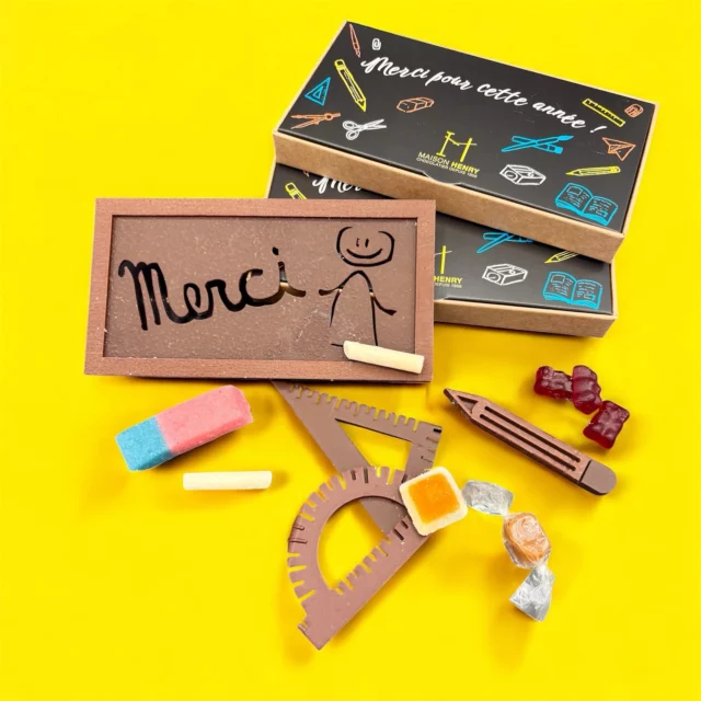 Bientôt les vacances 🌴☀️⛱️

Notre kit gourmand « Merci pour cette année » est à retrouver dans nos deux boutiques.